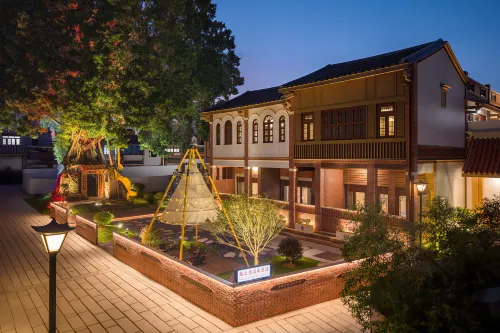 Rongzhiwu Hot Spring Hotel (Zhangzhou Ancient City Branch) - Hot Springs
