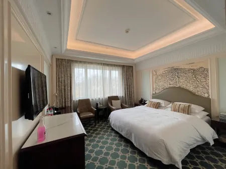 Grand Hotel
