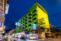 JB Green Hotel Patong Hotel in zona Palm Spring Condo