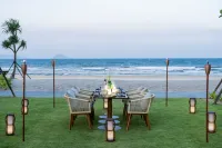 New World Hoiana Beach Resort - Beach