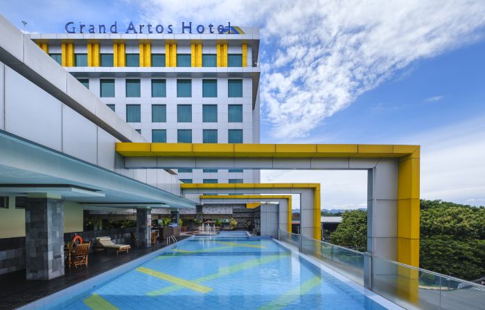 Grand Artos Hotel & Convention