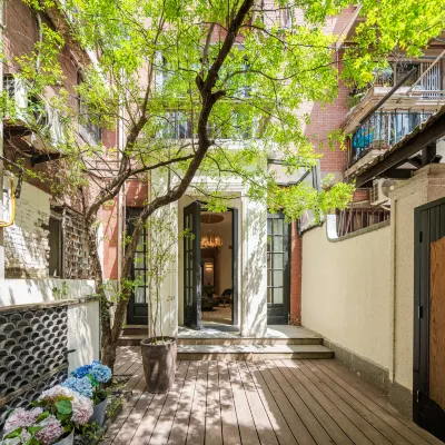Guisu Homestay (Shanghai Shaanxi South Road) Hotels near Jiashan Road Station