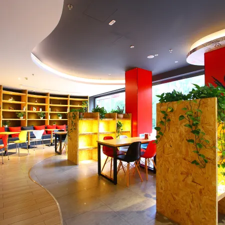 Ibis Hotel (Tonghua Binjiang West Road)