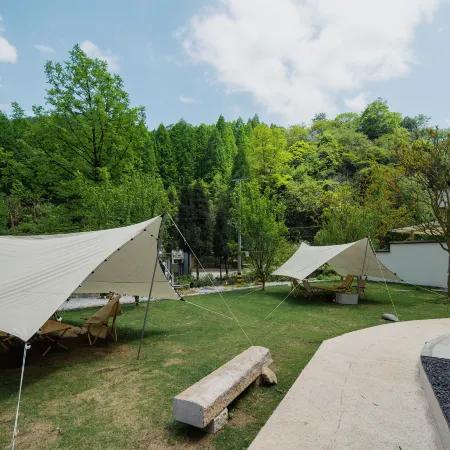 Qingcheng Mountain Yunxi Shangtang Villa