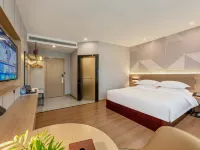 Borrman Hotel (Longyan Railway Station Zhongshan Road) Hôtels à : Longyan