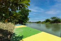 Deqing Three Mu Three Fen Land Homestay - สวนน้ำ