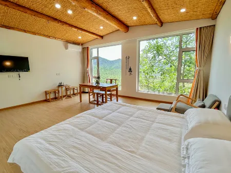 Deshe Guxianju Private Soup Homestay (Tanzhesi Branch) Отели рядом с достопримечательностью «Dingdu Mountain»