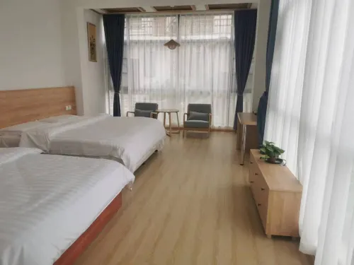 Yinchao Lanju Homestay