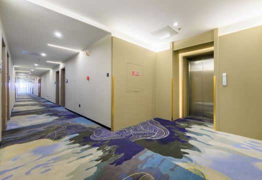 캐피털 공항 호텔 외관