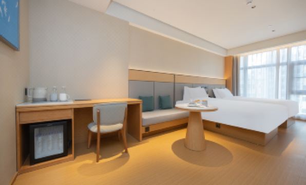 JI Hotel (Shenzhen North Railway Station East Plaza)