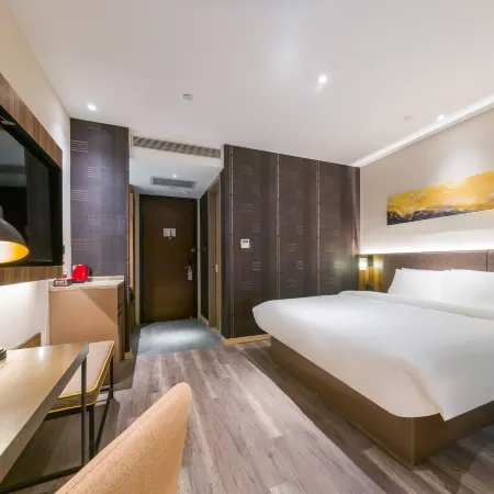 Home Inn Plus (Qingdao Yinchuan West Road, Qingdao University)