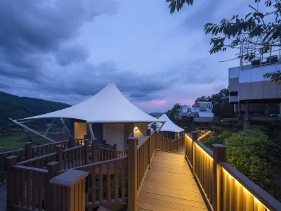 Trip.com Group Country Retreats (LanCang Laodabao Joint Resort) Hotels near The Old Bulang Ethnicity Village of Wenji