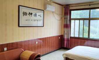 Jingji Private House Cai B&B