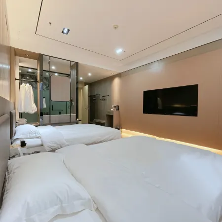 Smart Hotel in the View