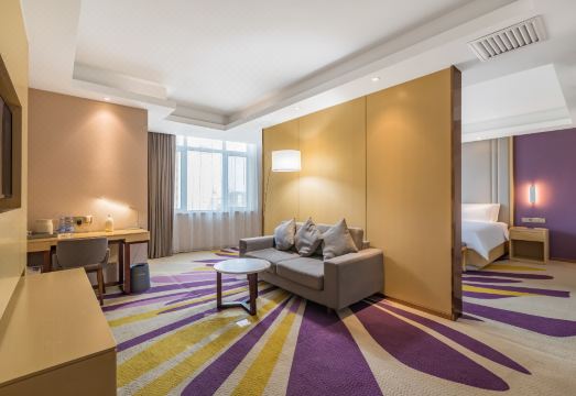 라방 호텔 객실