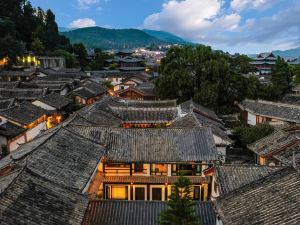 Lijiang Dayanli Jianshan Designer Homestay (Mufu Branch)