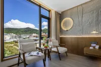 Shangri-La Anxu Garden Holiday Home (Shangri-La Dukezong Ancient City Branch)