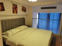 Huayang Loft Audio-Visual Hotel (Nantong University Zhongnan CBD)