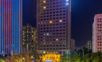 Starway Hotel (Lanzhou West Railway Station Huanghelou Branch)