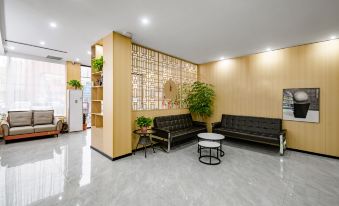 GreenTree Shell Hotel (Luohe Yancheng District Zhongyuan Road)
