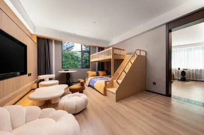 멍징 샹핀 호텔 (시솽반나 징훙 포수이광장 스퀘어) 시솽반나 사파리 주변 호텔