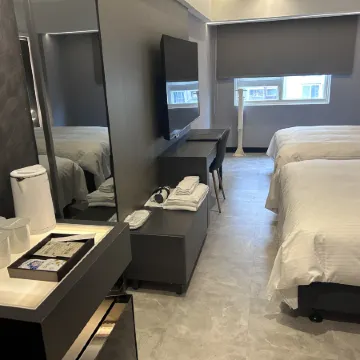 HUB HOTEL KAOHSIUNG Yisin Branch Отели рядом с достопримечательностью «Дрим Молл»