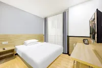 Hi Inn (Shanghai Meilong Lianhua South Road) Hotels near Licheng