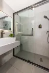 GreenTree Inn Smart Choice Hotel (Beijing West Railway Station north square) Hotels in Beijing