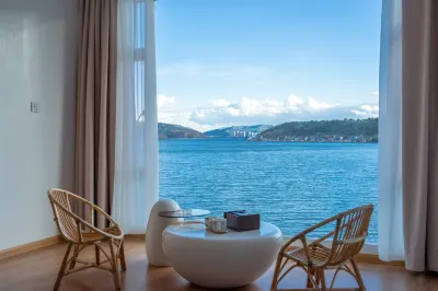 Dali Nanfeng Yiyu Seaview Hotel Santorini Hotels near Xiubei Mountain Forest Park