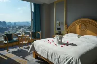 Days Hotel by Wyndham Yanshan Transport Terminal Hotels in Yanshan