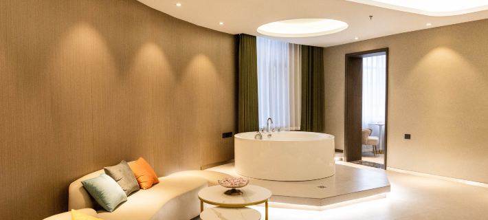Golden Sunshine Business Hotel Hotels in Qitaihe