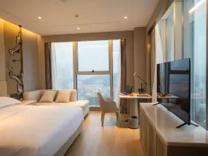 Ramada Zhouning