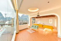 Yangshuo Fangxing Weiai Huayun Homestay (West Street Lijiang Branch)