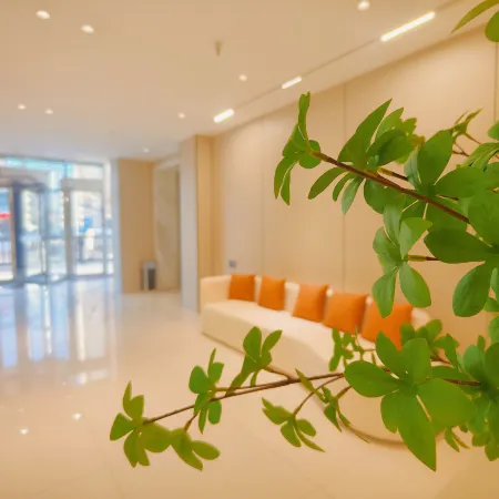 Hefeng Hotel