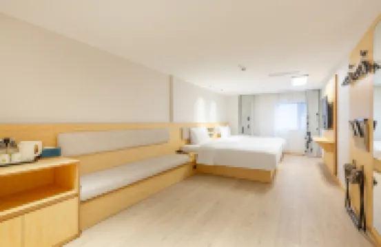 Hi Inn (Wuhan Yellow Crane Tower Shouyi Road Metro Station) Hotels in Wuhan