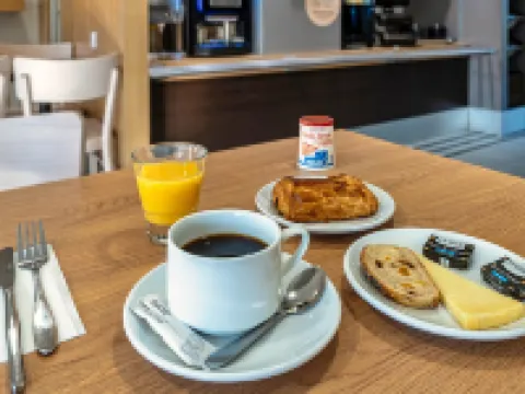 B&B HOTEL Quimper Nord Douarnenez Hotéis em Quimper