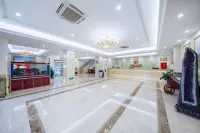 Vienna 3 Good Hotel (Dehong Mangshi Airport Jewelry Town Branch)
