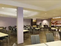 柏林市東B&B酒店 鄰近奧柏鮑姆橋（Oberbaum Bridge）的酒店