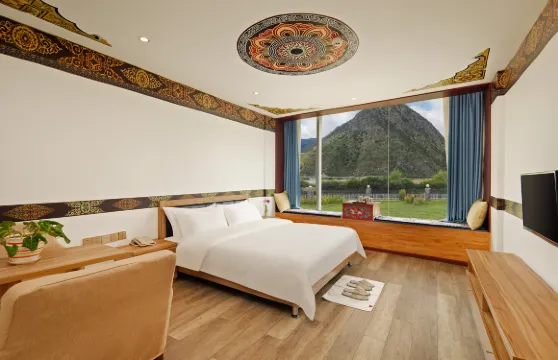 喜瑪拉雅酒店（雅魯藏布大峽谷店）