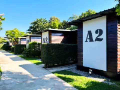 Kong Resort Vangvieng Hotels near Tham Poukham Cave