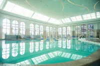 Yancheng Tianmu Hot Spring Resort Hotel - Pools