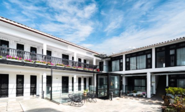 Gemmel Hotel (Lijiang Ancient City)