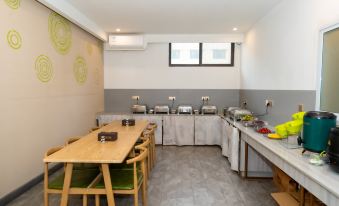 GreenTree Inn Express