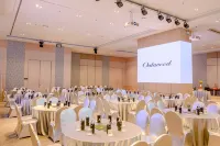 Oakwood Hotel & Residence Sri Racha - Business