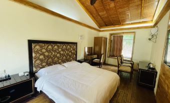 Qinzhou White Dolphin Resort