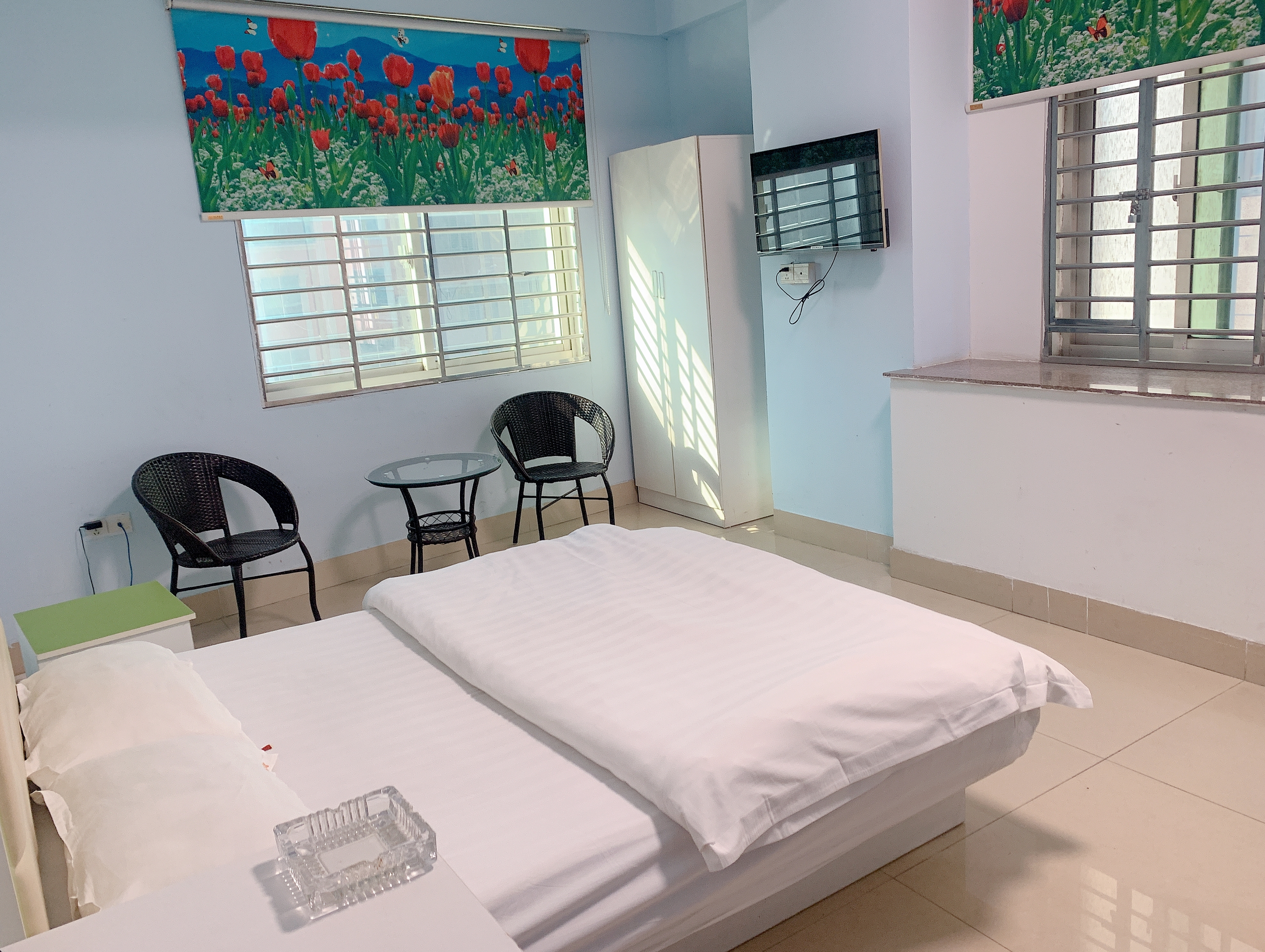 Junan Business HotelOver view