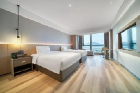 Blue Valley Hotel Hotels near Huzhou Railway Station