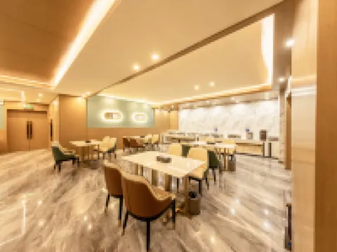 MAERkANG PO LING JIA SA HOTEL โรงแรมในปาร์คัม