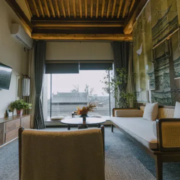 No. 24 Gulou East Street Courtyard Hotels near Nine-Dragon Wall