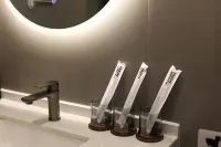 Modern Aesthetic Designer Hotel (Yanji Yanbian University West Market Branch)